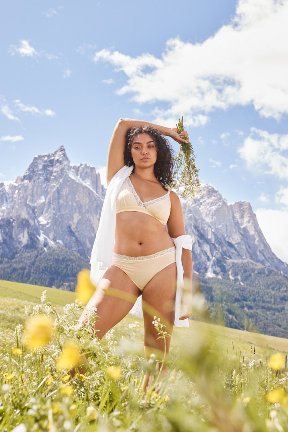Enhance your style with Speidel's 70Seven lingerie collection, inspired by the captivating landscapes of Italy's Alps.