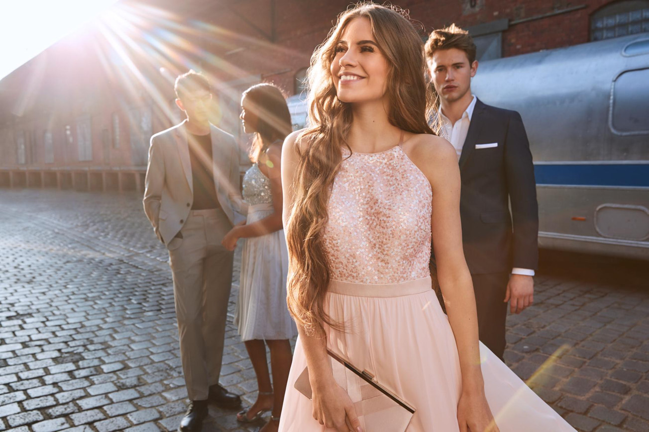 Elegant Wedding Fashion Campaign by Peek & Cloppenburg